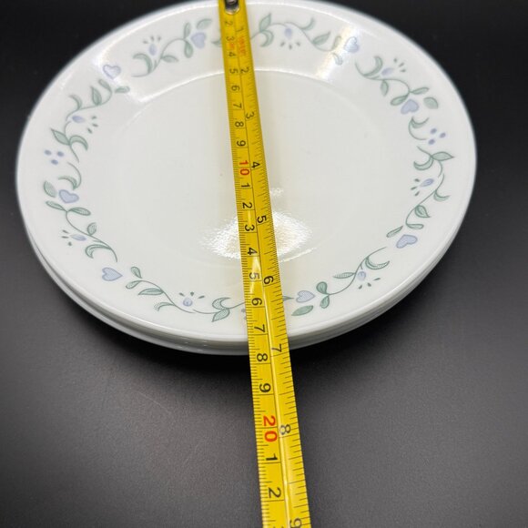 Corelle Vitrelle Country Cottage 4 White Salad Plates 7.25” Floral & Heart - Picture 4 of 4